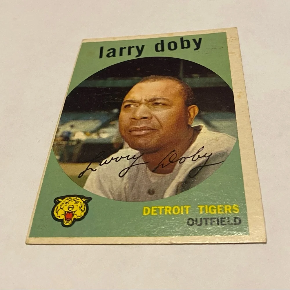 Larry Doby 1959 Topps Baseball Card #455 Vintage Collectible Detroit Tigers - Picture 3 of 3
